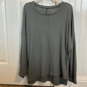 American Eagle long sleeve